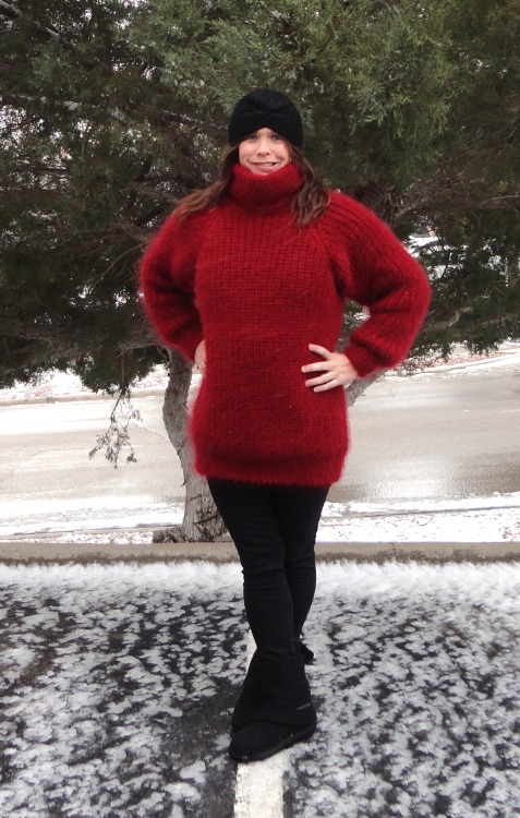 ericasmith33: Super Tanya mohair sweater! Mmm yummy love the texture. You wear any other sweaters.