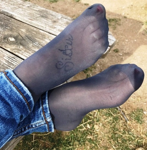 I believe these are transparetfantasy&rsquo;s feet