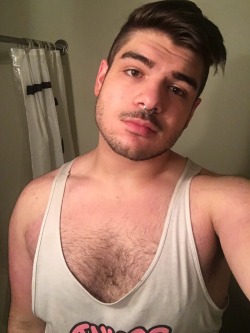 sixfootsix:post workout/hair update pic: i shaved my sides myself for the first time yesterday and i’m shweaty