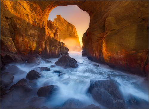 Cape Kiwanda Key Hole by Chip Phillips on Flickr.