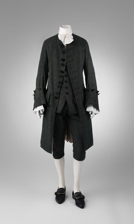 Suit, 1755-65From the Metropolitan Museum of Art