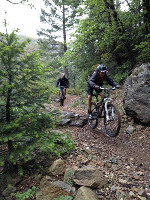 someoneisalwaysfaster:  chris and the kid ripping it up at downieville today
