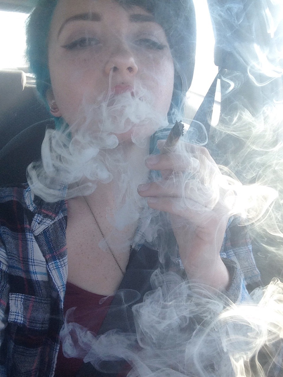 drugs-love-lust:  I get high cuz the lows can be so cold ❄️💨 