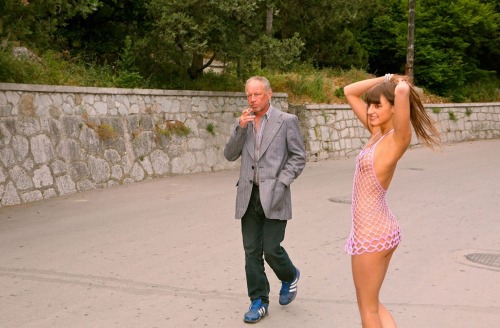sexy-upskirt-outdoor-public-nude:Fishnet