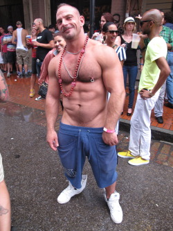 wehonights:  Hot muscle porn-daddy Samuel Colt on the streets of New Orleans 