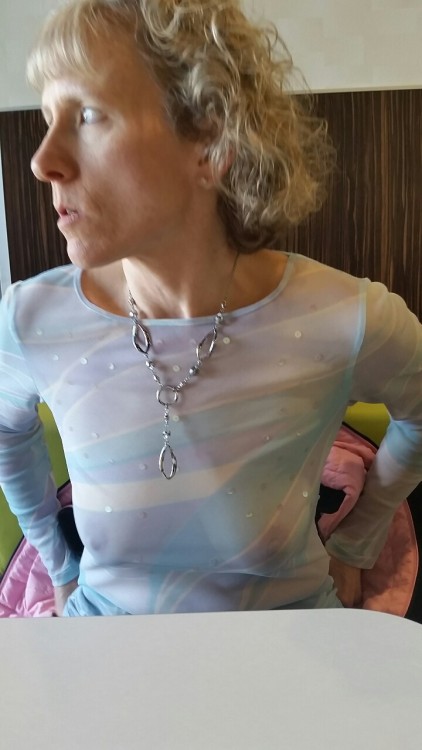 qendiilifan: qendiili:Nicely sheer top. Out for lunch and McDonald’s. Why don’t people ever notice a