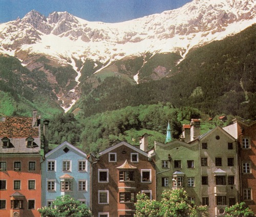 retrospectia: Houses in Innsbruck, Austria.  From Creative Photography - A Complete Guide 