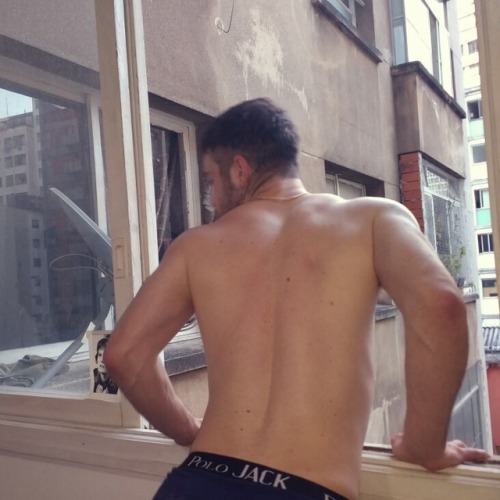 blessedboy1993:  ph: https://www.instagram.com/rodrigostuck/https://www.instagram.com/blessedboy_1993/