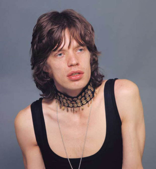 soundsof71:“Mick Jagger in Paris, 1971, by Jean-Marie Périer”