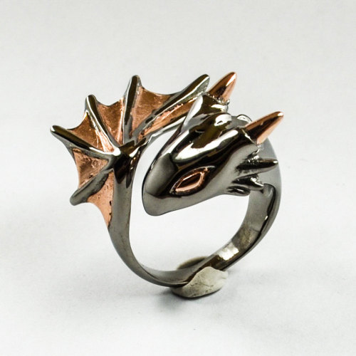 wordsnquotes:  Gorgeous Mythological Creature Rings Contemporary jewelry designer Monvatoo London creates striking mythical creature jewelry. Their knowledge and passion for fashion are showcased through the combine quirkiness and sophistication of their