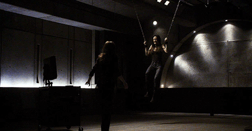 “She’s Loose!”
