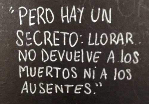 cierratusojosypiensaenalgobonito:  Pero sí calma el alma☝