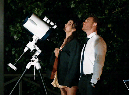 laylaskeating:did we ever talk about the stars? yes, we watched them together.
