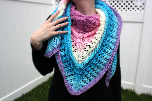 corruptedeclipse: Buy the wrap here on Etsy!Knitted triangle scarf or wrap, this soft pastel rainbow