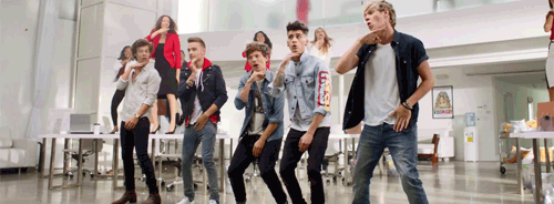 joshyouaresodevine:  this was the best part because it was all of their moves and to probably anyone who doesnt know them this looks like the worst dance choreography ever but its actually just them which is what the music video is about and im too in