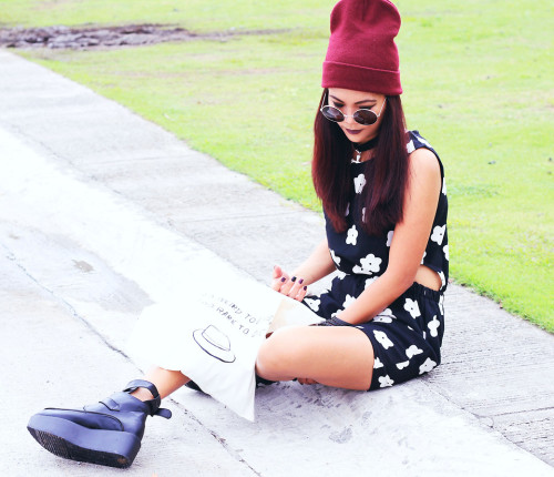 lookbookdotnu:  #tooweirdtolivetooraretodie (by Bernadette F) 