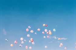 millionen:  balloon (by tobimaru) 