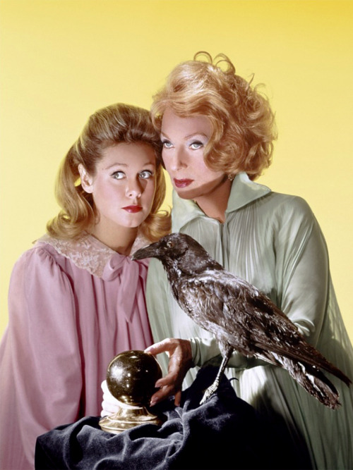 Elizabeth Montgomery, Agnes Moorehead / publicity photo for Bewitched (ABC 1964-72)