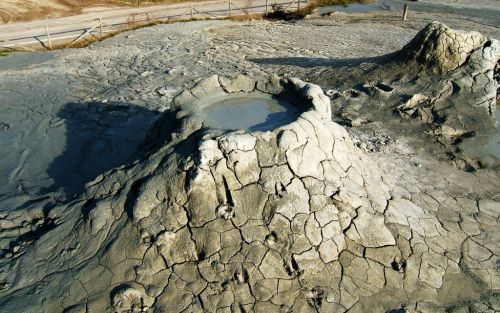 camfoc:Le Salse di Nirano  (Fiorano Modenese, Modena - Italy), mud volcanoes.A geological phenomenon