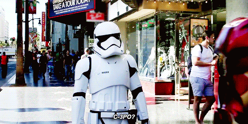 fysw:

Mark Hamill Goes Undercover as a Stormtrooper. #cosplay