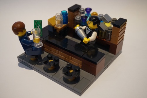 Let’s have a drink at the cutest LEGO bar ever #lego #bar