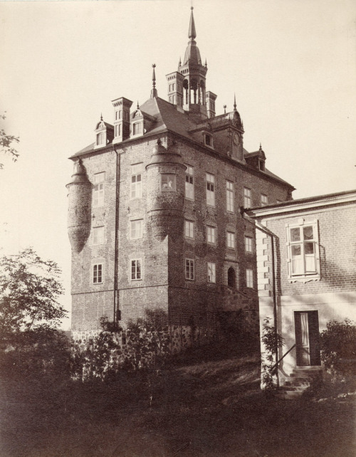 midnightineurope:Wik Castle, Upplandcirca 1881