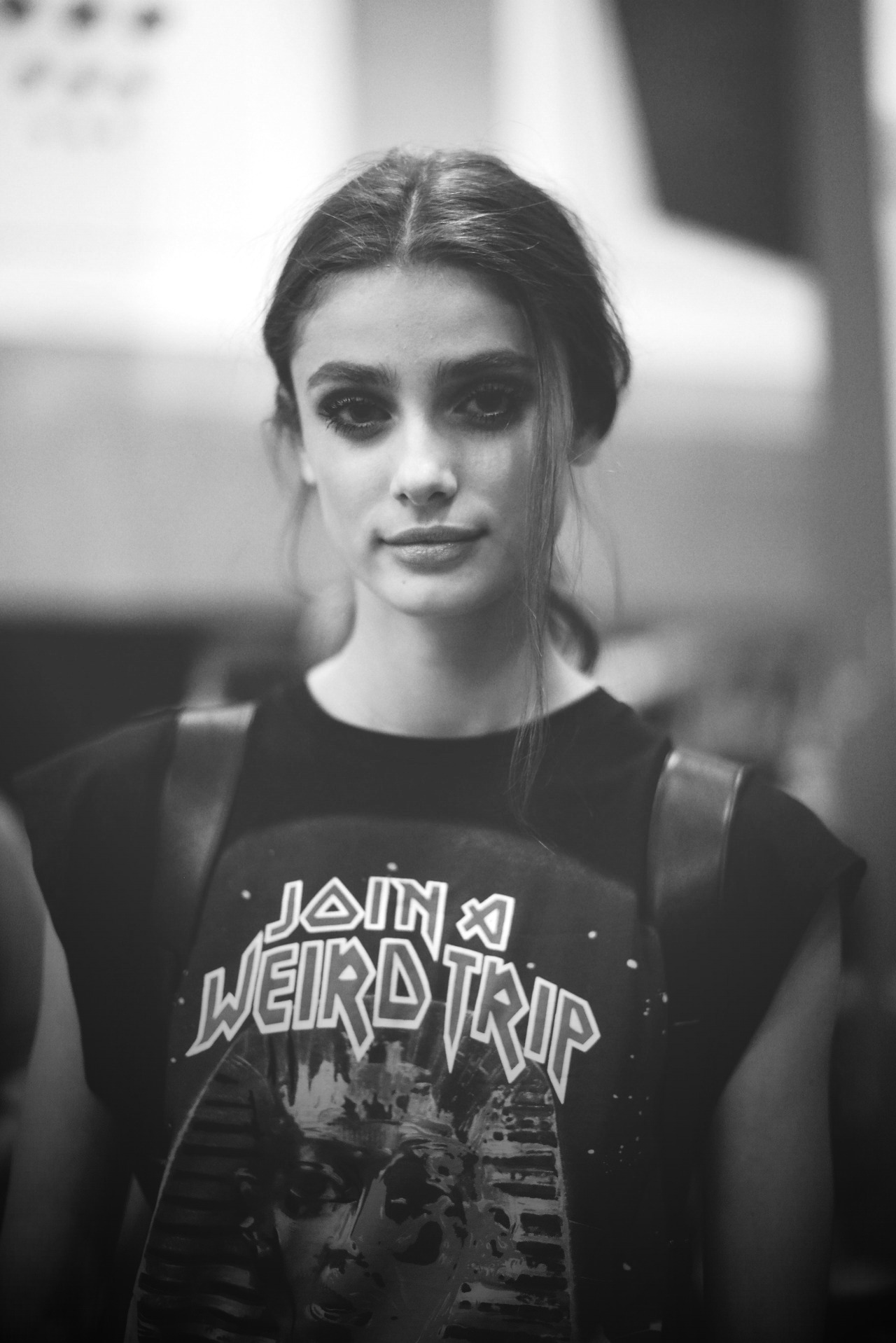 amy-ambrosio:  Taylor Marie Hill after Paul and Joe S/S 2015, PFW by carolinelevybencheton.