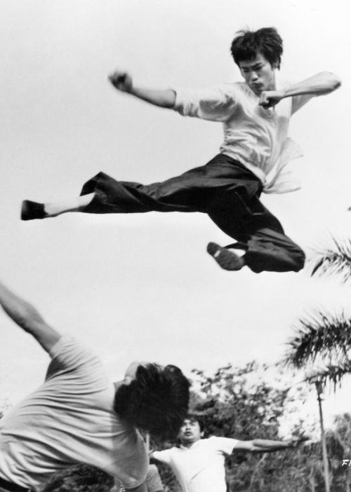 taichikungfu:  Bruce Lee’s Kung Fu Photos  tai chi shoes  is the best Kung Fu