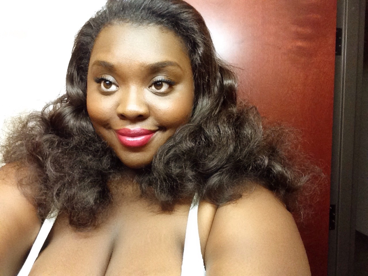 candiikismet:  Better late than never, BLACKOUT