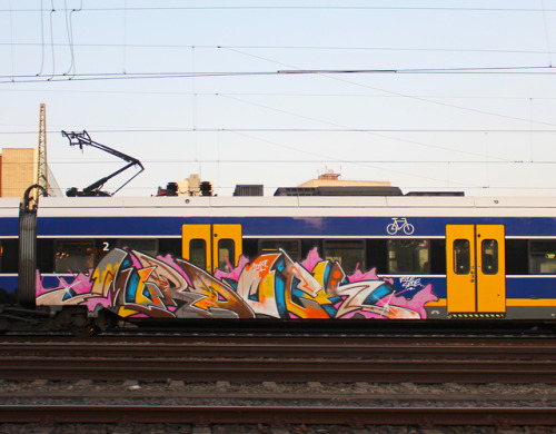 https://backcar.tumblr.com/post/187392198597