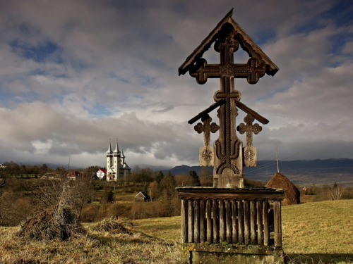 atundratoadstool:❦ Stoker’s Patchwork Transylvania : Landscapes ❦ In writing Dracula, Bram Stoker’s 