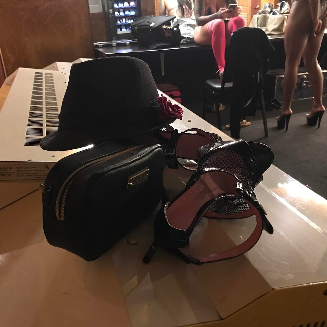 stripper-locker-room:  https://www.instagram.com/adventureswithkelly/