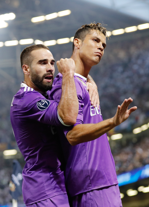 madridistaforever:Cristiano celebrates scoring vs Juve with Dani | June 3, 2017