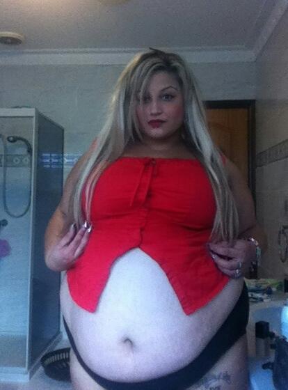 http://supersizebbw.tumblr.com/post/84765747837