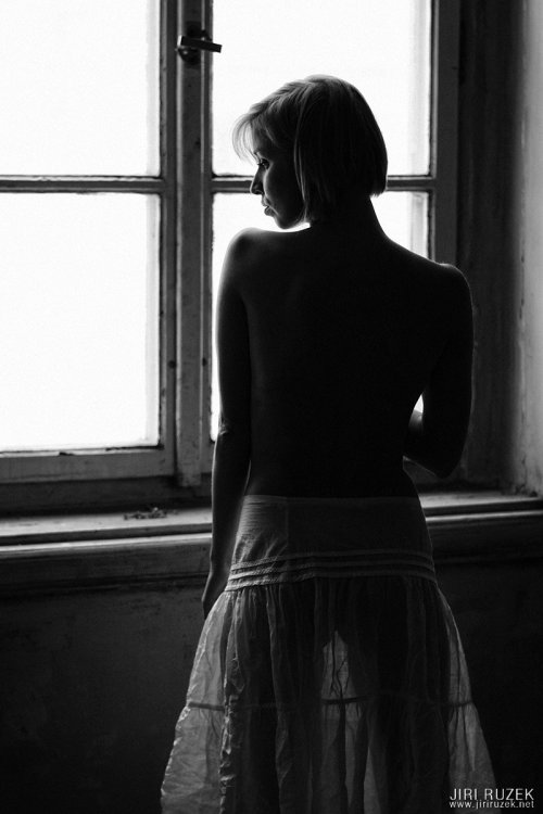 jiriruzek:Disparu(viaJiri Ruzek 2014 Photographs | Jiri Ruzek Uglamour Nude Art Photography)