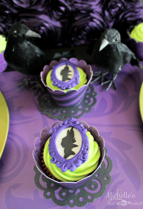 michellespartyplanit.com/2014/04/a-maleficent-dessert-table/ www.facebook.com/partypl