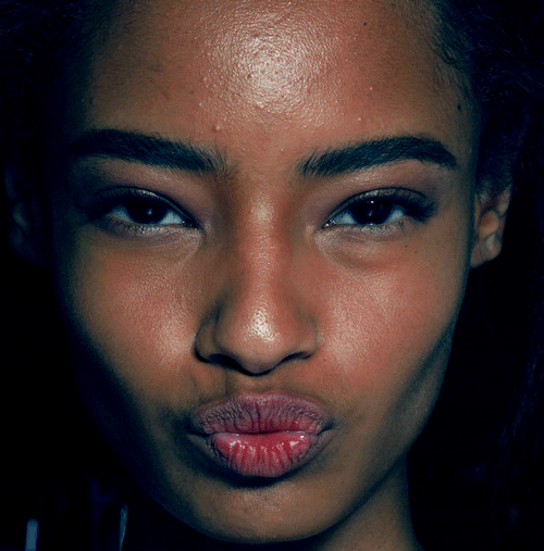modelmeth:  Malaika Firth Backstage @ Stella McCartney 