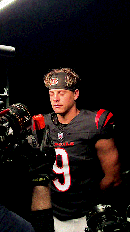 JOE BURROW Cincinnati Bengals Media Day 2025