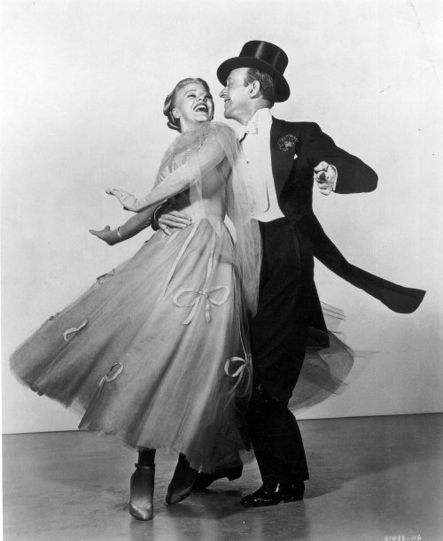 wehadfacesthen:Ginger Rogers and Fred Astaire in The Barkleys of Broadway  (Charles Walters, 1949)