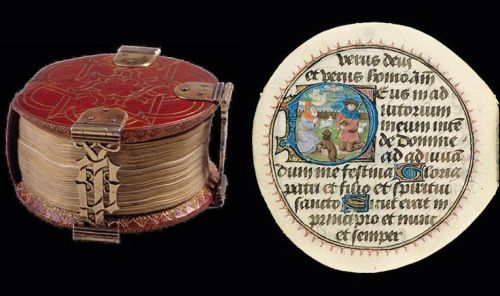 eruanna1875:inacom:The “Codex Rotundus” owes its name to its round shape. It is a small book of hour