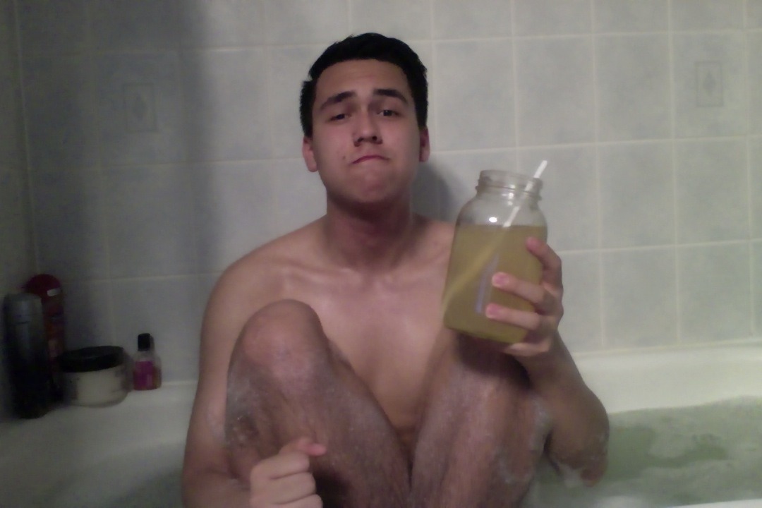 supdaddy:cumslayer:  watching Easy A  i fell asleep in the bath