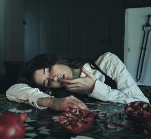 crystalleelucas: The Bleeding Pomegranate 