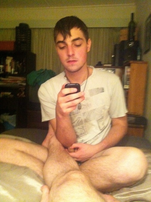tfootielover:  this is beyond lovely sweet loving special intimate  he loves his man and his man loves him … very special when i see these xxoo <3<3   awwww =3 thanks Tommy, I just showed my man this comment and he thinks it’s really cute