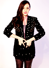 kat-dennings-blog:  Kat Dennings Alphabet:Outfits 