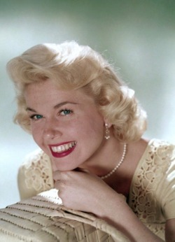 weepingalpacaavenue:Doris Day