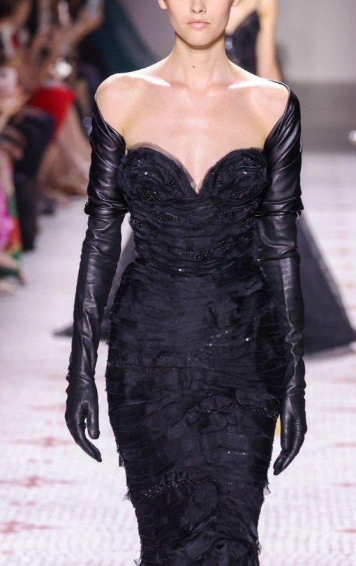 ELIE SAAB Couture Fall/Winter 2024if You Want To Support This Blog Consider Donating To:ko-fi.com/fashionrunways