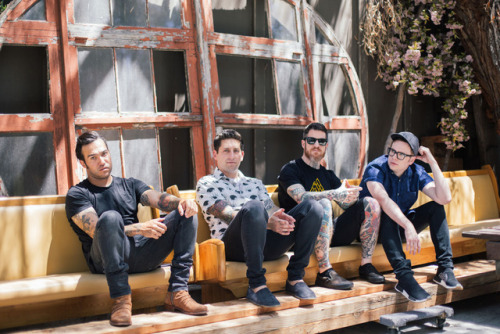 trohmann:Fall Out Boy: “We got off course, but we still made it to the end”