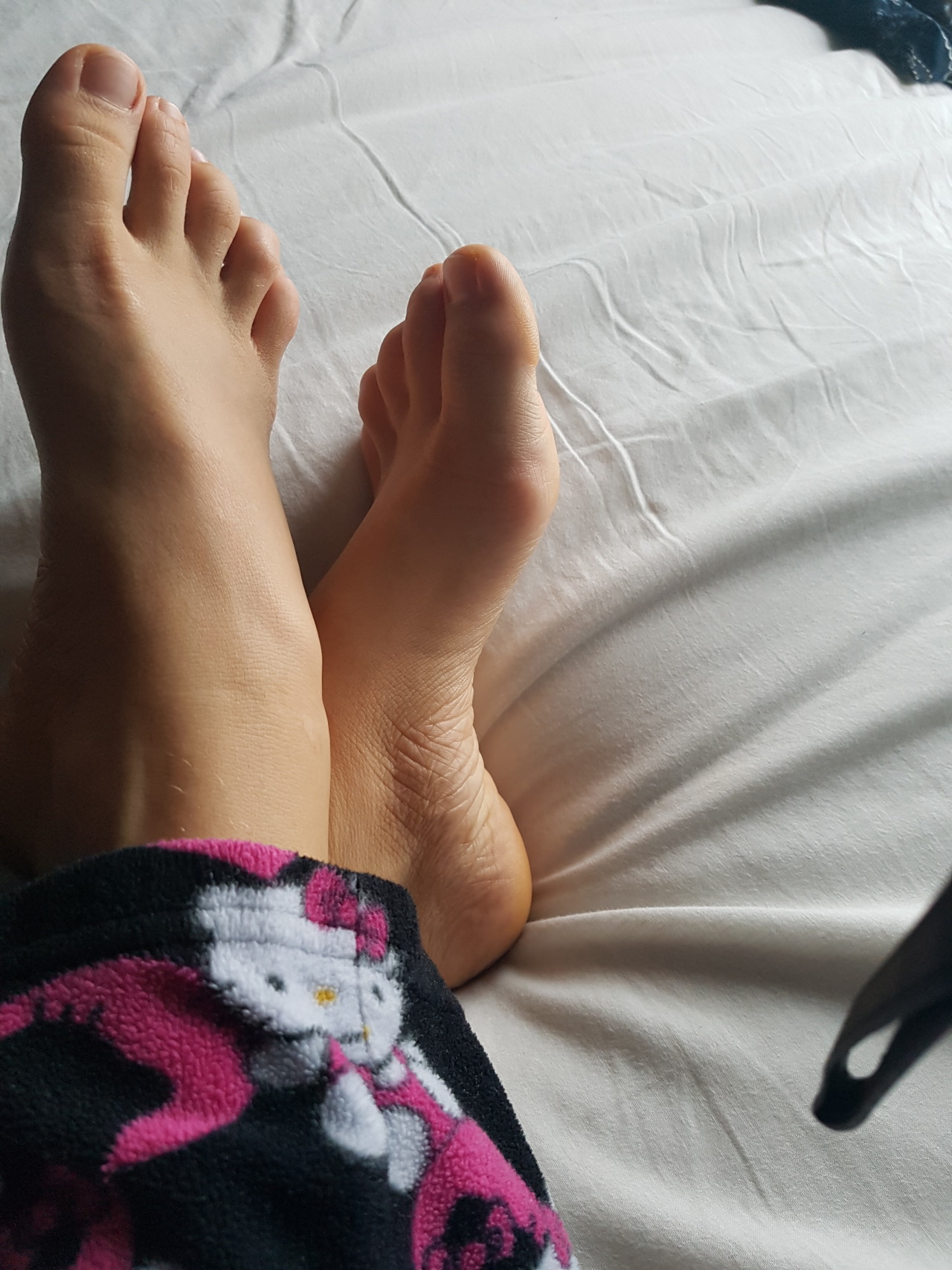 rosebody:  Hello Kitty Sunday