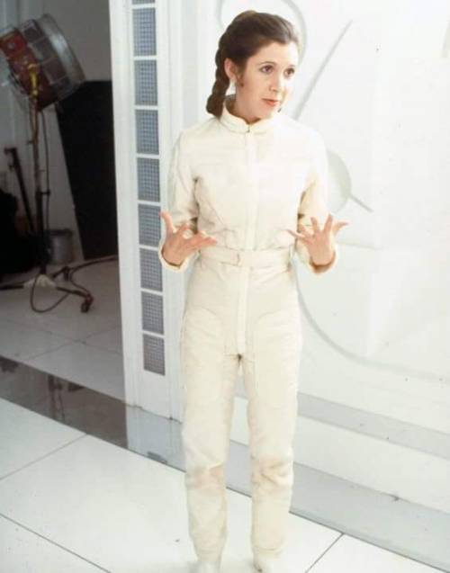 retrostarwarsstrikesback: Carrie Fisher, Empire Strikes Back, behind the scenes @retrostarwarsstrik