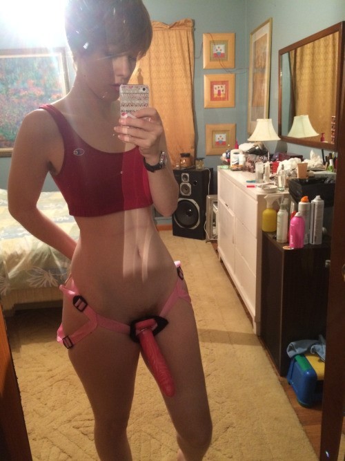 Big strap on pegging and great pegging
